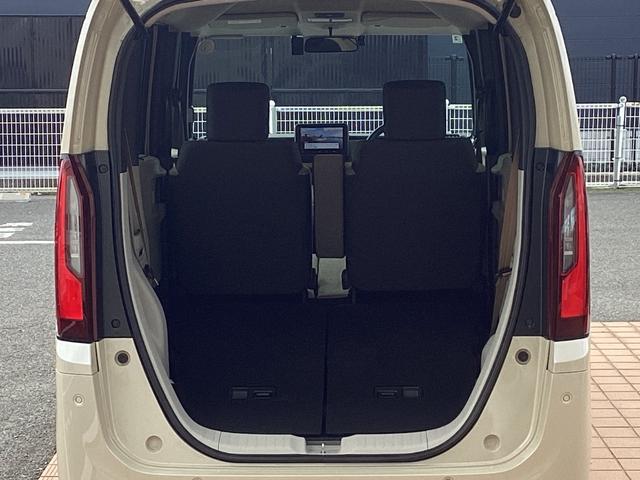 N-BOX ファッションスタイル 当社デモカー・純正8インチナビ・ドライブレコーダー・Bluetooth・バックカメラ・ワンオーナー車 禁煙 盗難防止装置 スマートキ USBポート LEDランプ ETC バックモニター 1オーナー(27枚目)