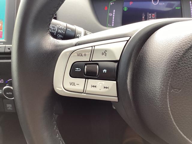 フィット e:HEVホーム 当社レンタ・純正8インチナビTV・ドライブレコーダー・Bluetooth・バックカメラ 前後誤発進抑制機能 助手席エアバッグ 運転席エアバッグ 1オナ アイドリングストップ 禁煙 LEDライト ABS(13枚目)