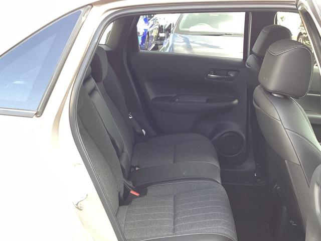 フィット e:HEVホーム 当社レンタ・純正8インチナビTV・ドライブレコーダー・Bluetooth・バックカメラ 前後誤発進抑制機能 助手席エアバッグ 運転席エアバッグ 1オナ アイドリングストップ 禁煙 LEDライト ABS(21枚目)