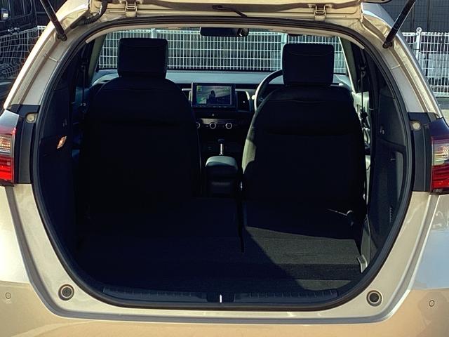 フィット e:HEVホーム 当社レンタ・純正8インチナビTV・ドライブレコーダー・Bluetooth・バックカメラ 前後誤発進抑制機能 助手席エアバッグ 運転席エアバッグ 1オナ アイドリングストップ 禁煙 LEDライト ABS(28枚目)