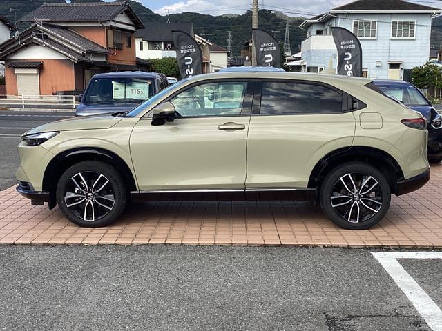 ヴェゼル ｅ：ＨＥＶＺ　純正ナビ・ドライブレコーダー・Ｂｌｕｅｔｏｏｔｈ・バックカメラ・ワンオーナー車　衝突回避支援ブレーキ機能　１オナ　スマキ　Ｐトランク　フルオートエアコン　Ｄレコ　エアバッグ　両席エアバック　Ｒカメ（27枚目）