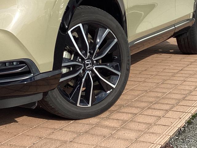 ヴェゼル ｅ：ＨＥＶＺ　純正ナビ・ドライブレコーダー・Ｂｌｕｅｔｏｏｔｈ・バックカメラ・ワンオーナー車　衝突回避支援ブレーキ機能　１オナ　スマキ　Ｐトランク　フルオートエアコン　Ｄレコ　エアバッグ　両席エアバック　Ｒカメ（30枚目）