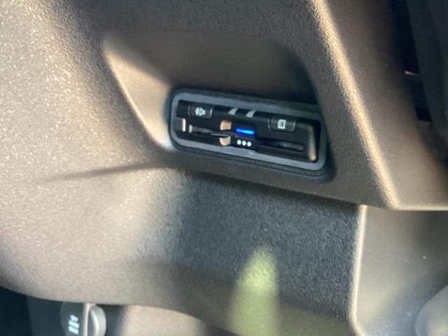 Ｎ－ＢＯＸカスタム ターボ　当社レンタ・純正９インチナビＴＶ・ドライブレコーダー・Ｂｌｕｅｔｏｏｔｈ・バックカメラ・ワンオーナー車　イモビライザー　１オナ　衝突被害軽減　禁煙　ベンチシート　キーフリー　ＥＳＣ　パワステ　ターボ車（13枚目）