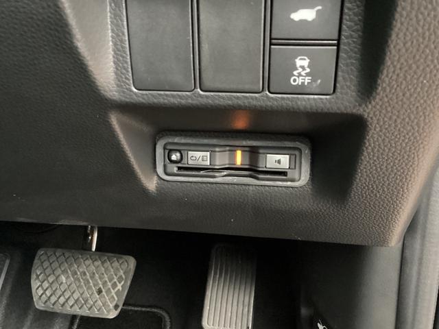 ステップワゴン ｅ：ＨＥＶスパーダプレミアムライン　純正９インチコネクトナビ・フリップダウンモニター・前後ドライブレコーダー・ワンオーナー車　マルチカメラ　Ｐテールゲート　両側自動ドア　Ｆセグ　ＵＳＢ接続　クルーズＣ　助手席エアバッグ　スマートＫ　禁煙（19枚目）