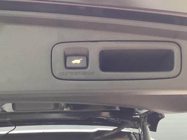 ステップワゴン ｅ：ＨＥＶスパーダプレミアムライン　純正９インチコネクトナビ・フリップダウンモニター・前後ドライブレコーダー・ワンオーナー車　マルチカメラ　Ｐテールゲート　両側自動ドア　Ｆセグ　ＵＳＢ接続　クルーズＣ　助手席エアバッグ　スマートＫ　禁煙（20枚目）