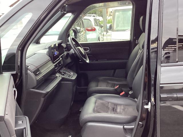 ステップワゴン ｅ：ＨＥＶスパーダプレミアムライン　純正９インチコネクトナビ・フリップダウンモニター・前後ドライブレコーダー・ワンオーナー車　マルチカメラ　Ｐテールゲート　両側自動ドア　Ｆセグ　ＵＳＢ接続　クルーズＣ　助手席エアバッグ　スマートＫ　禁煙（23枚目）