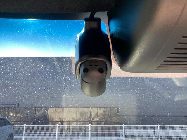 Ｎ－ＢＯＸカスタム Ｌターボ　純正ナビＴＶ・ドライブレコーダー・Ｂｌｕｅｔｏｏｔｈ・バックカメラ・ワンオーナー車　地デジチューナー　衝突軽減ブレーキサポート　ＬＥＤヘッドライ　１オーナー　禁煙　アイドリングＳ　ターボエンジン　ＰＳ（11枚目）