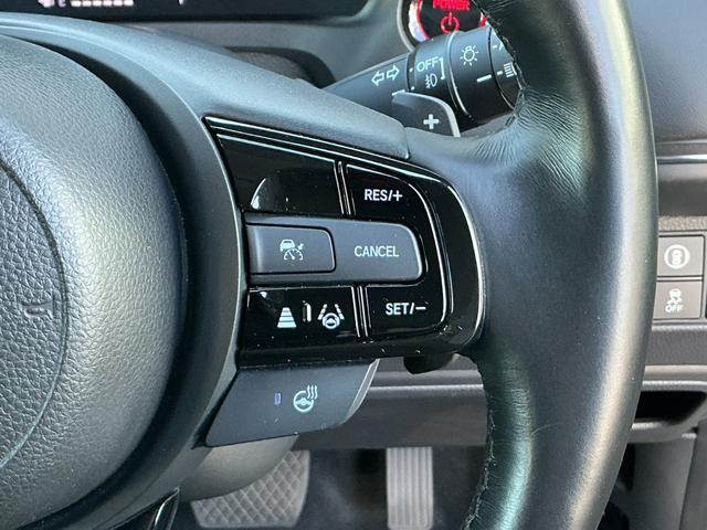 ヴェゼル ｅ：ＨＥＶＺ　純正９インチナビＴＶ・前後ドライブレコーダー・Ｂｌｕｅｔｏｏｔｈ・バックカメラ・ワンオーナー車　衝突回避支援ブレーキ機能　１オナ　スマキ　フルオートエアコン　Ｄレコ　エアバッグ　両席エアバック　Ｒカメ（15枚目）