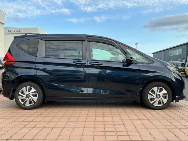 フリードハイブリッド ハイブリッド・Ｇホンダセンシング　９インチナビＴＶ・Ｃパッケージ・前後ドライブレコーダー・Ｂｌｕｅｔｏｏｔｈ・バックカメラ・ワンオーナー車　軽減ブレーキ　キーフリーシステム　Ｂｌｕｅｔｏｏｔｈ音楽　ミュージックプレイヤー接続可　記録簿（3枚目）