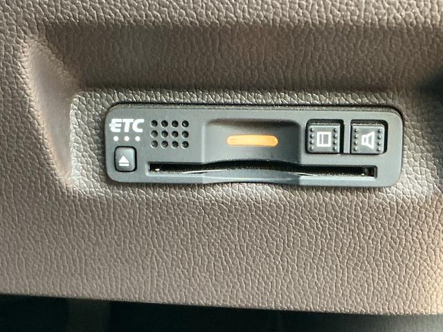 フリードハイブリッド ハイブリッド・Ｇホンダセンシング　９インチナビＴＶ・Ｃパッケージ・前後ドライブレコーダー・Ｂｌｕｅｔｏｏｔｈ・バックカメラ・ワンオーナー車　軽減ブレーキ　キーフリーシステム　Ｂｌｕｅｔｏｏｔｈ音楽　ミュージックプレイヤー接続可　記録簿（19枚目）