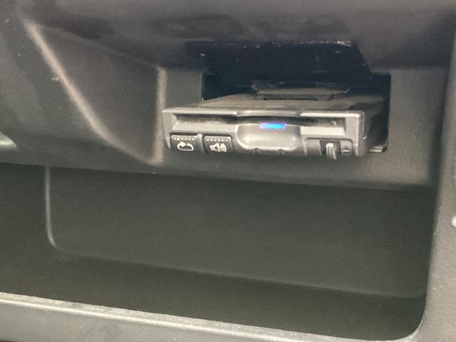 ワゴンＲ ２０周年記念車　ワゴンＲ２０周年記念車・ＫＥＮＷＯＯＤナビＴＶ・ＥＴＣ・ワンオーナー車　セキュリティ　スマキー　禁煙　パワーウインドウ　Ｓヒーター　エアバック　ＤＶＤ再生　横滑り防止機能　パワステ　キーフリー　ＡＢＳ（13枚目）