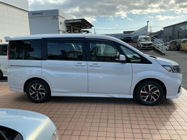 ステップワゴンスパーダ スパーダホンダセンシング　純正ナビ・両側パワースライドドア・Ｂｌｕｅｔｏｏｔｈ・ワクワクゲート・ワンオーナー車（3枚目）
