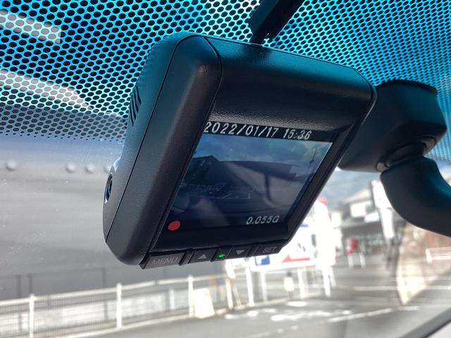 �h���C�u���R�[�_�[������f���Ɖ������L�^���Ă����h���C�u���R�[�_�[�́A���̂̍ۂɊm���ȏ؋��\�͂𔭊����Ă���܂��B