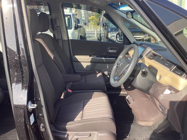 フリード Ｇ・ホンダセンシング　純正ナビテレビ・フリップダウンモニター・ドライブレコーダー・Ｂｌｕｅｔｏｏｔｈ・ワンオーナー車　Ｆセグ　追突被害軽減ブレーキ　ｉストップ　電格ドアミラー　Ｗエアバッグ　パワーウィンドウ　ＡＵＸ対応（22枚目）