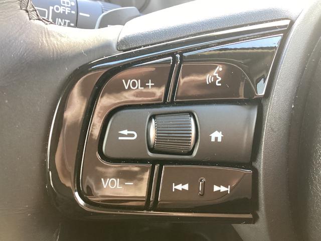 ヴェゼル ｅ：ＨＥＶＺ　純正９インチコネクトナビＴＶ・マルチビューカメラ・前後ドライブレコーダー・ステアリングヒーター・Ｂｌｕｅｔｏｏｔｈ・ワンオーナー車　地上デジタル　ＵＳＢ入力　ハンズフリーテールゲート　ワンオーナ－（13枚目）