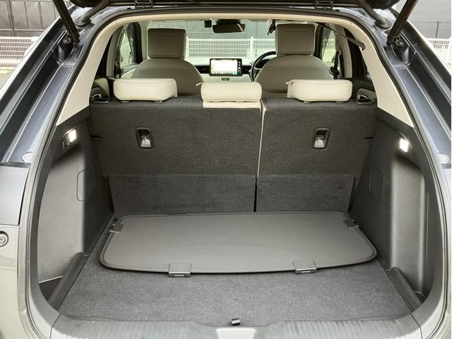 ヴェゼル ｅ：ＨＥＶＺ　純正９インチコネクトナビＴＶ・オプションシート・前後ドライブレコーダー・Ｂｌｕｅｔｏｏｔｈ・ワンオーナー車　地上デジタル　車線逸脱警告　ＵＳＢ入力　ワンオーナ－　シートＨ　サイドエアＢ　禁煙車両　半革（38枚目）