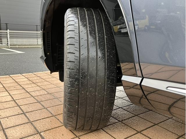 ヴェゼル ｅ：ＨＥＶＺ　純正９インチコネクトナビＴＶ・オプションシート・前後ドライブレコーダー・Ｂｌｕｅｔｏｏｔｈ・ワンオーナー車　地上デジタル　車線逸脱警告　ＵＳＢ入力　ワンオーナ－　シートＨ　サイドエアＢ　禁煙車両　半革（43枚目）