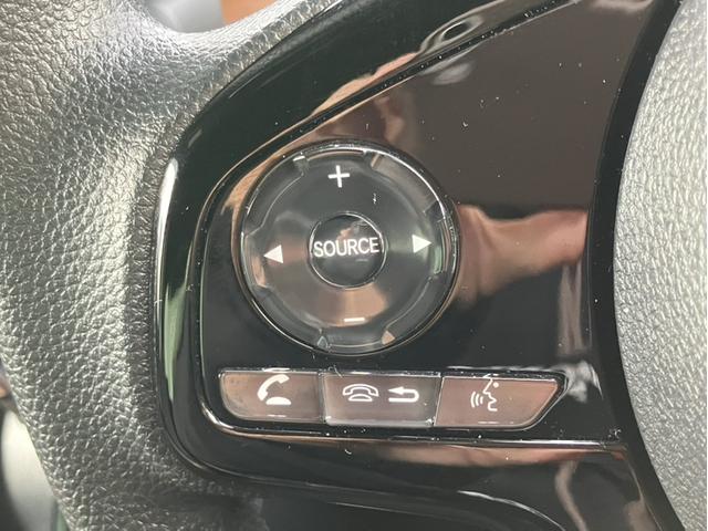 �X�e�A�����O�X�C�b�`�ł��I�i�r�Ȃǂ̉������������N���N�ł����c