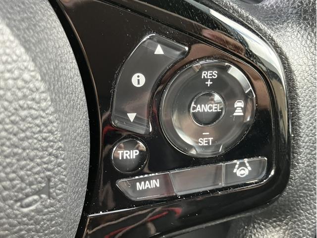 �N���[�Y�R���g���[���@�\���g�p���邱�ƂŁA�A�N�Z����u���[�L�̑��삪����A�^�]���̃X�g���X���y������܂���