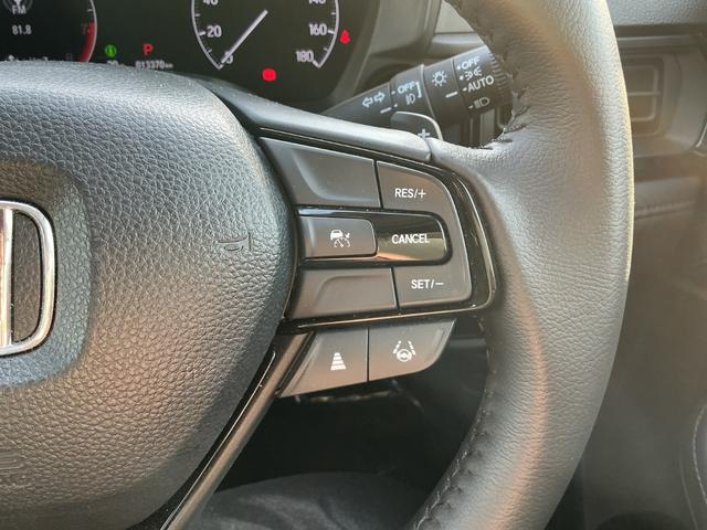 �N���[�Y�R���g���[���@�\���g�p���邱�ƂŁA�A�N�Z����u���[�L�̑��삪����A�^�]���̃X�g���X���y������܂���