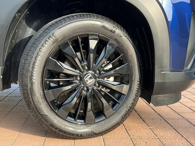 �y�A���~�z�C�[���z�f�U�C�������厖�ł����A�X�`�[���z�C���ɔ�׃A���~�͌y�ʂł��̂ŁA�R��⑖��ɂ��e�����܂��B