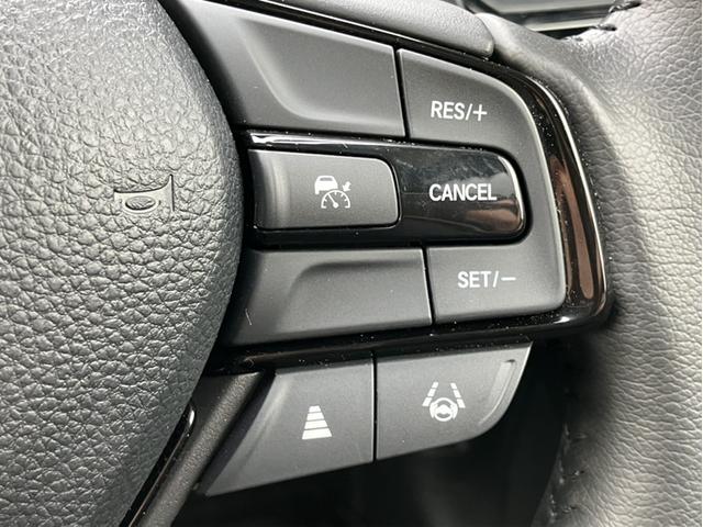 �N���[�Y�R���g���[���@�\���g�p���邱�ƂŁA�A�N�Z����u���[�L�̑��삪����A�^�]���̃X�g���X���y������܂���