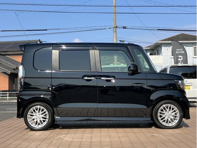 Ｎ－ＢＯＸカスタム Ｌターボ　純正８インチナビＴＶ・ドライブレコーダー・バックカメラ・Ｂｌｕｅｔｏｏｔｈ・セーフティーレーダー・ワンオーナー車　両側自動スライドドア　盗難防止システム　衝突軽減Ｂ　バックガイドモニター　ＢＴ　禁煙（3枚目）