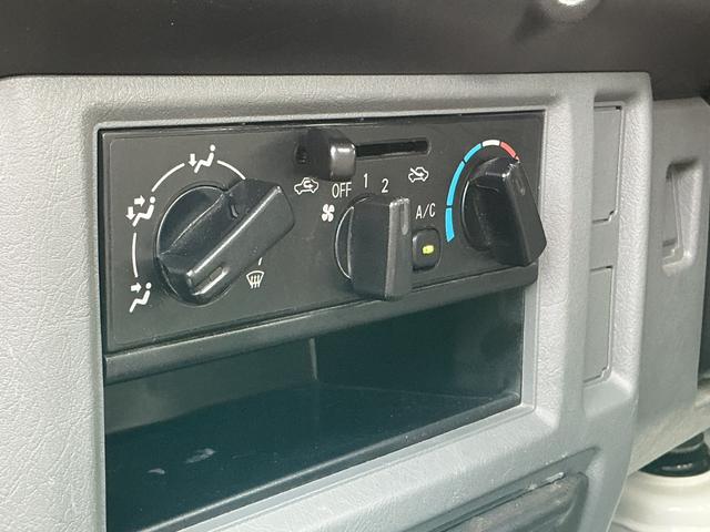 �z���_�J�[�Y�����Ȃ�ł͈������M�������Ă��͂��v���܂���