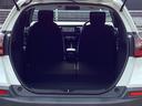 リア席を倒せば広々とした空間の出来上がり、荷物がたくさん載せられますよ。