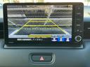ｅ：ＨＥＶＺ　純正９インチナビＴＶ・前後ドライブレコーダー・Ｂｌｕｅｔｏｏｔｈ・バックカメラ・ワンオーナー車　衝突回避支援ブレーキ機能　１オナ　スマキ　フルオートエアコン　Ｄレコ　エアバッグ　両席エアバック　Ｒカメ（10枚目）