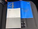 取説、ナビ取説、メンテナンスノート完備です!大事に乗られてきた車だと一目でわかりますね!スマートキーは2つ☆