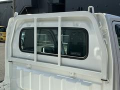 �ȥꥤ�������פ��̤���Ĺ��ʪ���Ѳ٤򤷤ä������Ǥ��ޤ��� 6