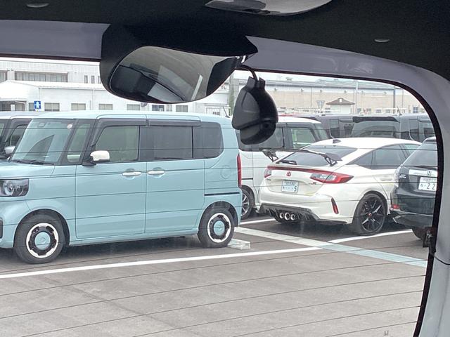 Ｎ－ＢＯＸカスタム Ｌ　純正８インチナビＴＶ・前後ドライブレコーダ（11枚目）