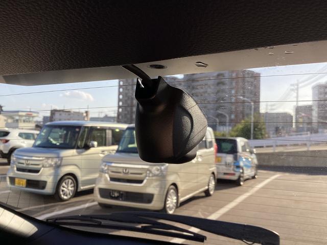 �h���C�u���R�[�_�[������f���Ɖ������L�^���Ă����h���C�u���R�[�_�[�́A���̂̍ۂɊm���ȏ؋��\�͂𔭊����Ă���܂��B