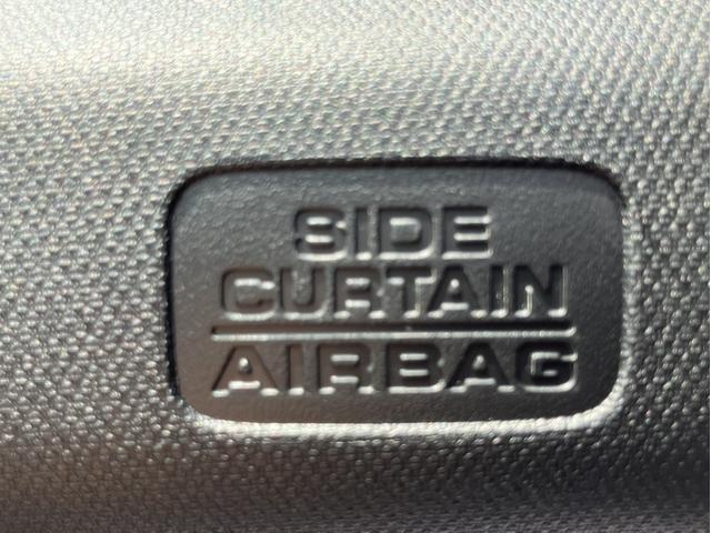 �������̎��ԂɁA�m���Ȕ������B���ʏՓˎ��A�Z���T�[���Ռ������m����ƃX�s�[�f�B�[�ɓW�J���A����ی쐫�\�����߂�G�A�o�b�O��S�^�C�v�W�������B