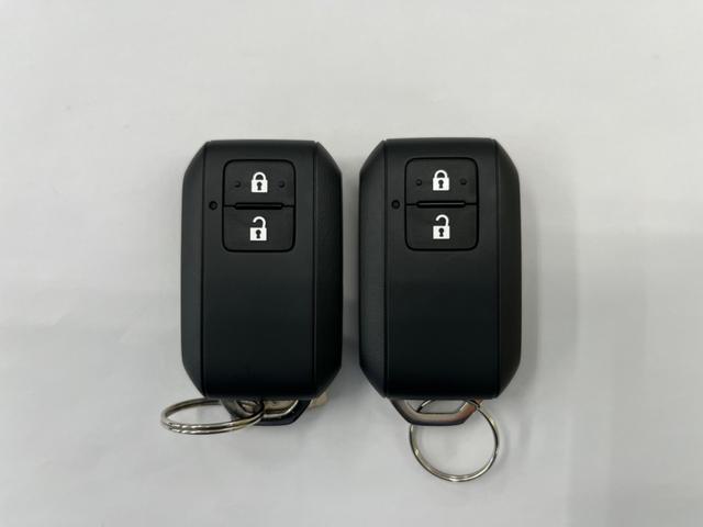 �X�}�[�g�L�[�V�X�e�����v�b�V���G���W���X�^�[�g�V�X�e���A�G���W���n���E��~�������^�b�`�ōs���A�L�[�̃��b�N�܂Ńh�A�m�u�ɐG��鎖�Ń����^�b�`����ōs�����Ƃ��o���܂���