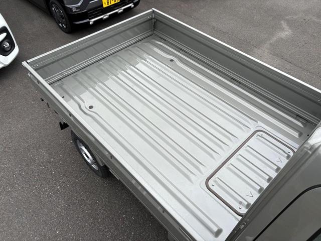 キャリイトラック ＫＣエアコン・パワステ　軽トラック　２ＷＤ　４ＡＴ　三方開　クリアランスソナー　レーンアシスト　キーレスエントリー　アイドリングストップ　オートライト　ＥＳＣ　エアコン　パワーウィンドウ　運転席エアバッグ（14枚目）