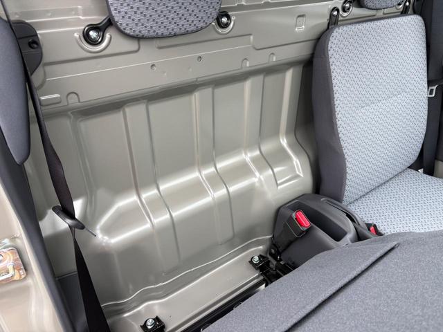 キャリイトラック ＫＣエアコン・パワステ　軽トラック　２ＷＤ　４ＡＴ　三方開　クリアランスソナー　レーンアシスト　キーレスエントリー　アイドリングストップ　オートライト　ＥＳＣ　エアコン　パワーウィンドウ　運転席エアバッグ（23枚目）