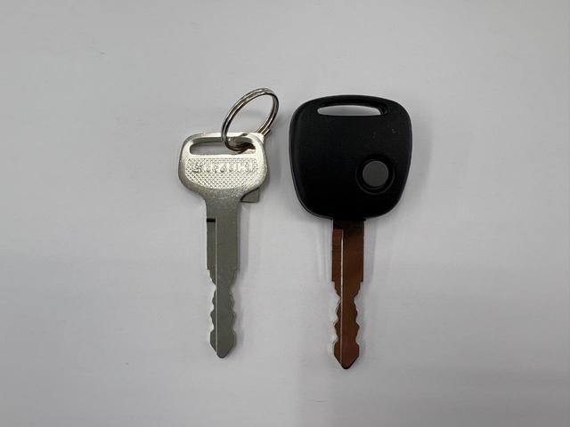 キャリイトラック ＫＣエアコン・パワステ　軽トラック　２ＷＤ　４ＡＴ　三方開　クリアランスソナー　レーンアシスト　キーレスエントリー　アイドリングストップ　オートライト　ＥＳＣ　エアコン　パワーウィンドウ　運転席エアバッグ（47枚目）