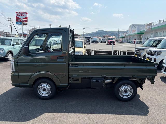 キャリイトラック ＫＣエアコン・パワステ　５ＭＴ　２ＷＤ　衝突被害軽減システム　クリアランスソナー　レーンアシスト　キーレスエントリー　アイドリングストップ　オートライト　ＥＳＣ　エアコン　パワーステアリング　パワーウィンドウ（9枚目）