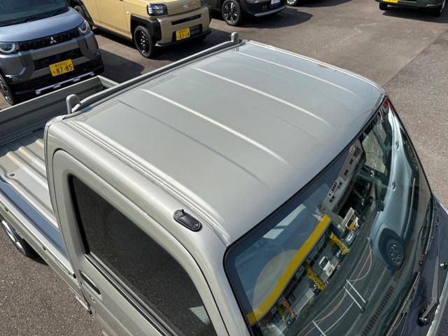 キャリイトラック ＫＣエアコン・パワステ　５ＭＴ　２ＷＤ　衝突被害軽減システム　クリアランスソナー　レーンアシスト　キーレスエントリー　アイドリングストップ　オートライト　ＥＳＣ　エアコン　パワーステアリング　パワーウィンドウ（12枚目）