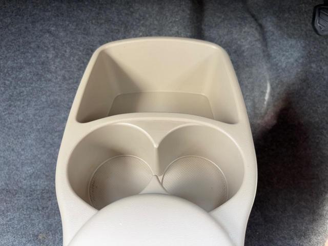 キャロル ＧＳ　車検２年　キーレスエントリー　電動格納ミラー　ＡＴ　盗難防止システム　ＡＢＳ　ＣＤ　衝突安全ボディ　エアコン　パワーステアリング　パワーウィンドウ（23枚目）