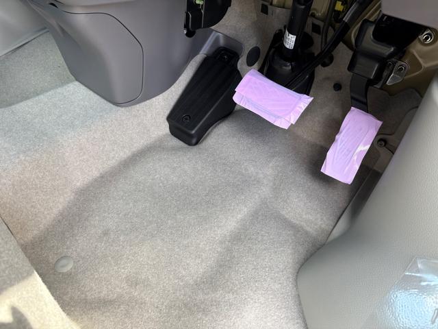 エブリイ ジョインターボ　２ＷＤ　ＣＶＴ　バックカメラ　ディスプレイオーディオ　両側スライドドア　クリアランスソナー　レーンアシスト　　オートライト　ＬＥＤヘッドランプ　スマートキー　電動格納ミラー　シートヒーター（21枚目）