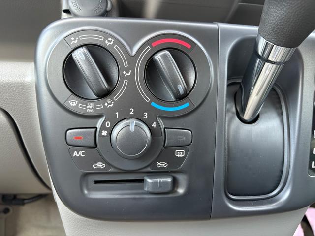 エブリイ ジョインターボ　２ＷＤ　ＣＶＴ　バックカメラ　ディスプレイオーディオ　両側スライドドア　クリアランスソナー　レーンアシスト　　オートライト　ＬＥＤヘッドランプ　スマートキー　電動格納ミラー　シートヒーター（25枚目）