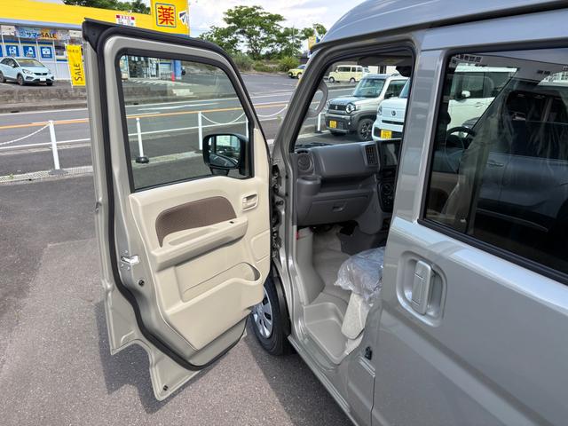 エブリイ ジョインターボ　２ＷＤ　ＣＶＴ　バックカメラ　ディスプレイオーディオ　両側スライドドア　クリアランスソナー　レーンアシスト　　オートライト　ＬＥＤヘッドランプ　スマートキー　電動格納ミラー　シートヒーター（30枚目）