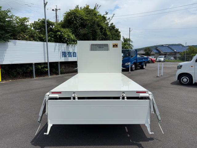 デュトロ 全低床強化ダンプ　ダンプ　４ＷＤ　５ＭＴ　２．９トン　衝突被害軽減システム　バックカメラ　電動格納ミラー　ＥＳＣ　積載量２９００ｋｇ　荷台内寸長３０５幅１６０高３７　高床前８０後８６　タイヤ２０５／７５Ｒ１６（23枚目）