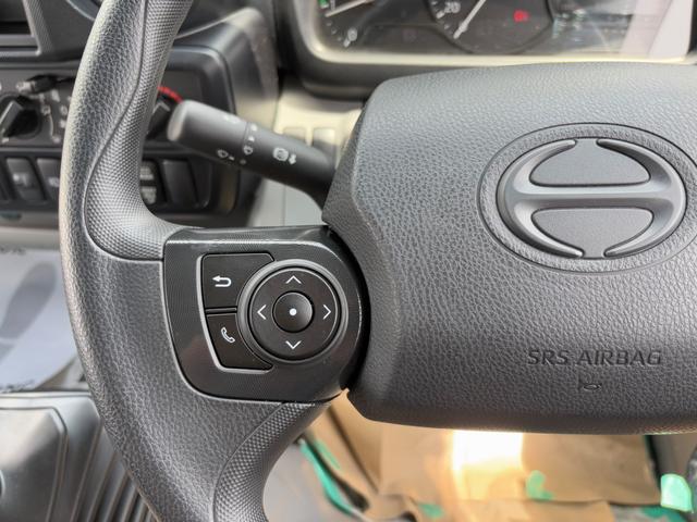 デュトロ 全低床強化ダンプ　ダンプ　４ＷＤ　５ＭＴ　２．９トン　衝突被害軽減システム　バックカメラ　電動格納ミラー　ＥＳＣ　積載量２９００ｋｇ　荷台内寸長３０５幅１６０高３７　高床前８０後８６　タイヤ２０５／７５Ｒ１６（33枚目）