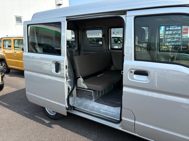エブリイ ＰＡ　４ＷＤ　ＡＴ　クリアランスソナー　両側スライドドア　アイドリングストップ　オートライト　エアコン　パワーステアリング　運転席エアバッグ　助手席エアバッグ（32枚目）