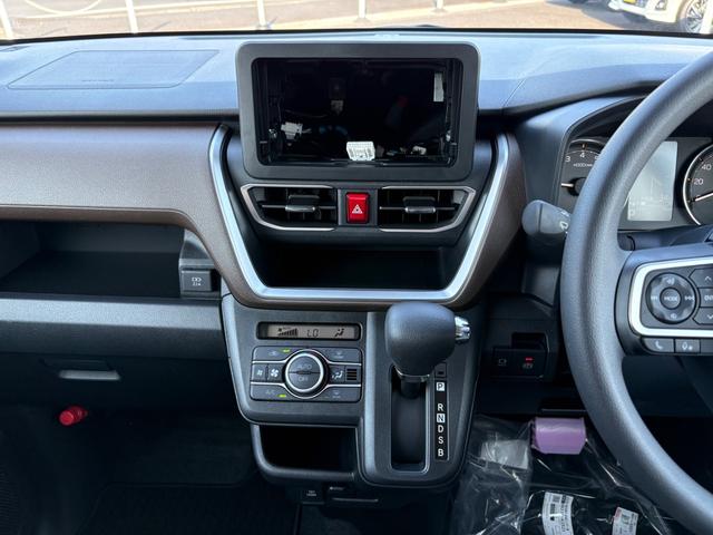 ムーヴ Ｇ　両側スライド・片側電動　クリアランスソナー　衝突被害軽減システム　オートライト　ＬＥＤヘッドランプ　スマートキー　アイドリングストップ　電動格納ミラー　ベンチシート　ＣＶＴ　盗難防止システム　ＡＢＳ（25枚目）