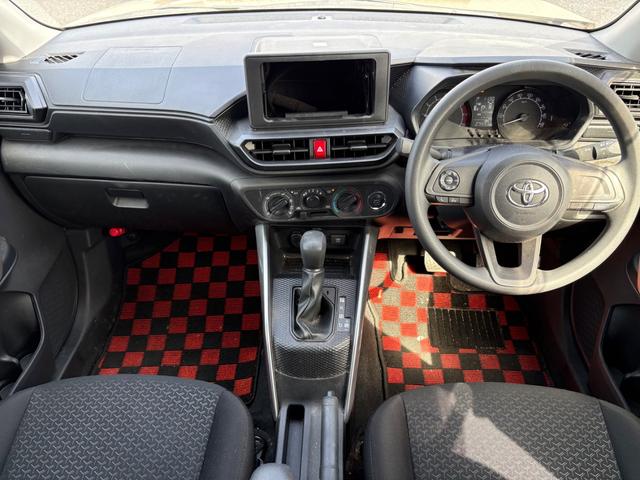 ライズ Ｘ　クリアランスソナー　衝突被害軽減システム　ＬＥＤヘッドランプ　アルミホイール　キーレスエントリー　アイドリングストップ　ＣＶＴ　盗難防止システム　衝突安全ボディ　ＡＢＳ　ＥＳＣ　エアコン（2枚目）